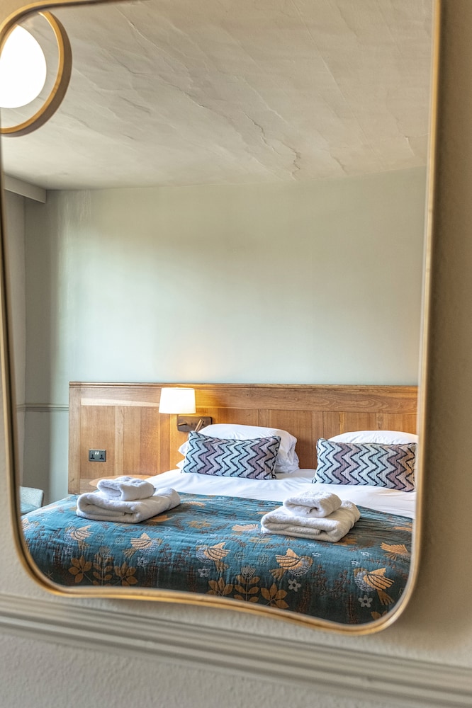 The Feathers Hotel — Holt — photo 4