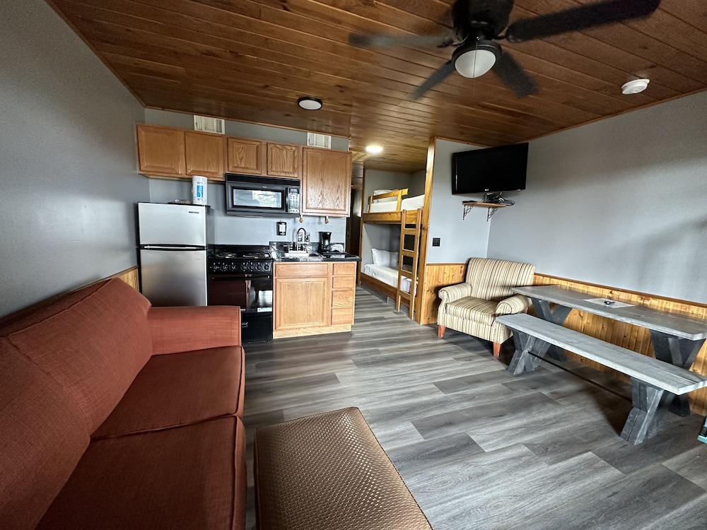 Canyon Lakeview Resort - photo 6