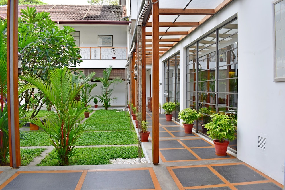 Eighth Bastion Cgh Earth in Cochin, India