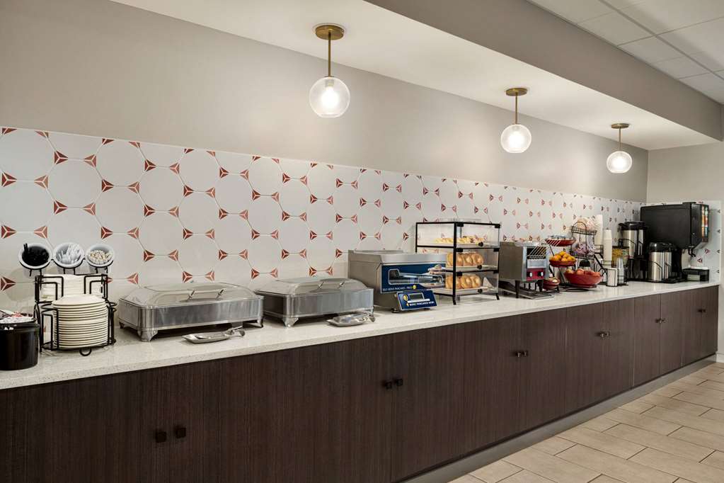Ramada by Wyndham Allentown Bethlehem - photo 33