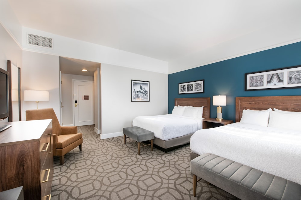 Magnolia Hotel Omaha - photo 17
