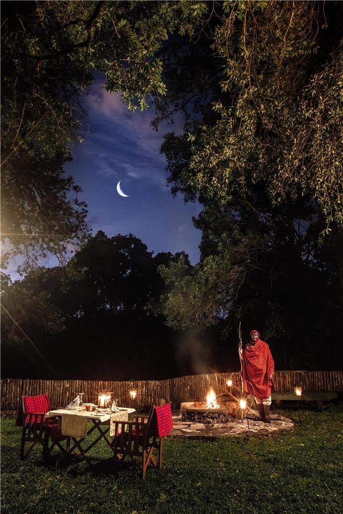 KIMRE1_Bush dinner 01.jpg