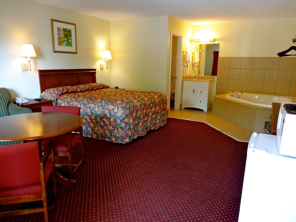 Whispering Pines by Hotel O Whitestone VA - photo 22