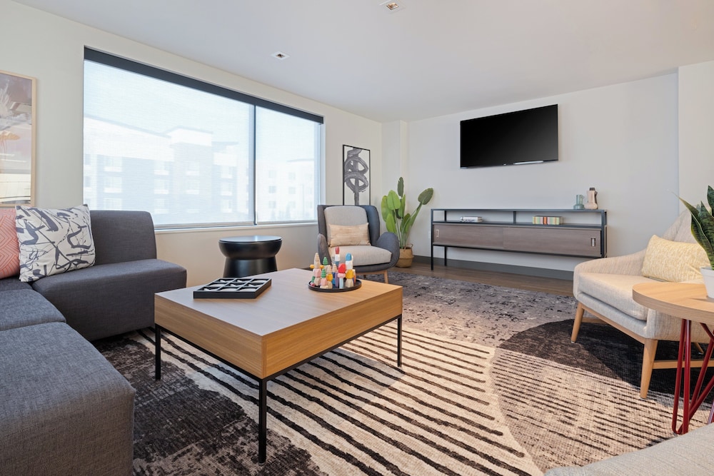 Atwell Suites Kansas City Airport by IHG - photo 37