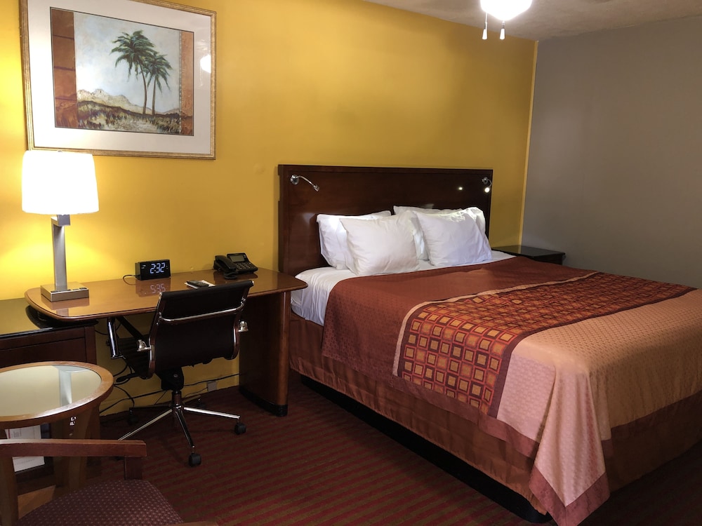 Ellijay Inn - photo 9