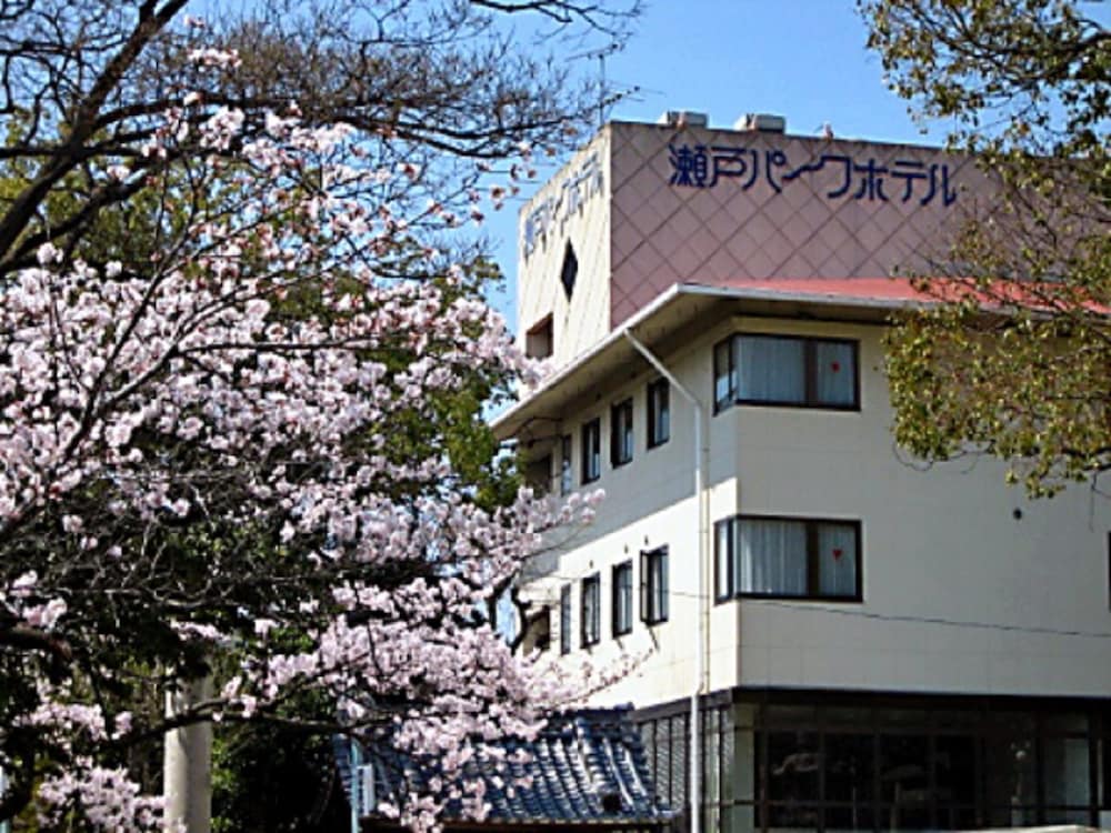 Seto Park Hotel - carbon neutral hotel in Seto