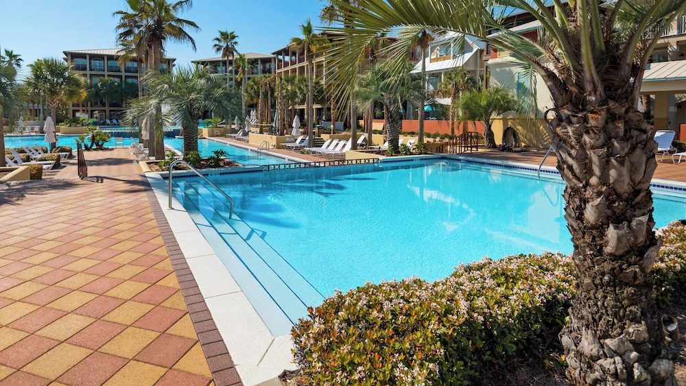 Pet Friendly Seacrest Home for 10 Resort Pool Beach Shuttle - photo 31