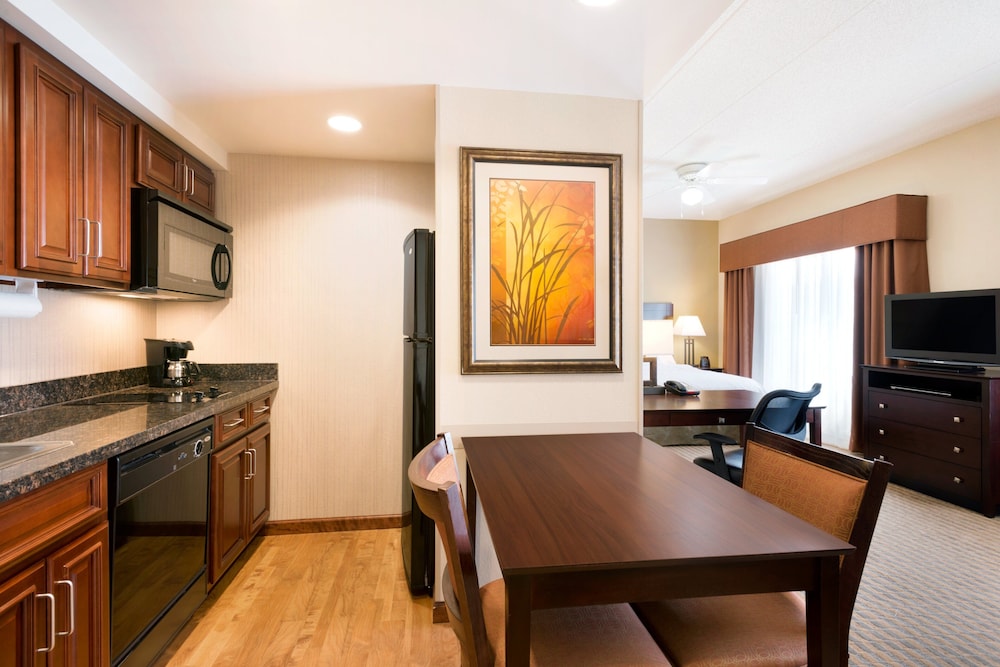 Homewood Suites by Hilton Minneapolis St. Paul New Brighton - photo 31