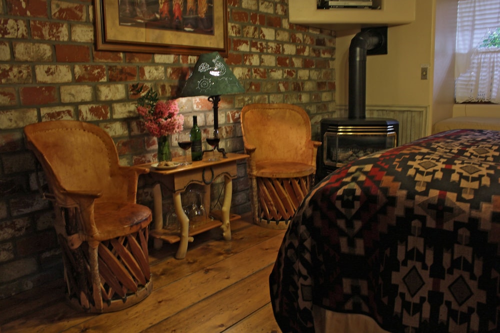 Adobe Village Inn - photo 34