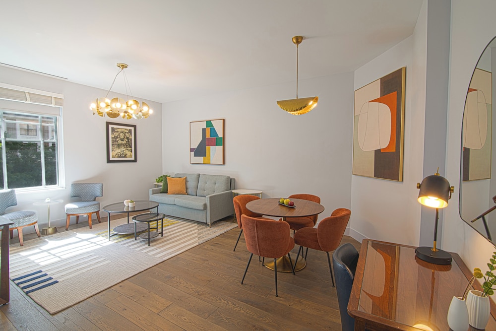 Hotel Belleclaire - photo 63