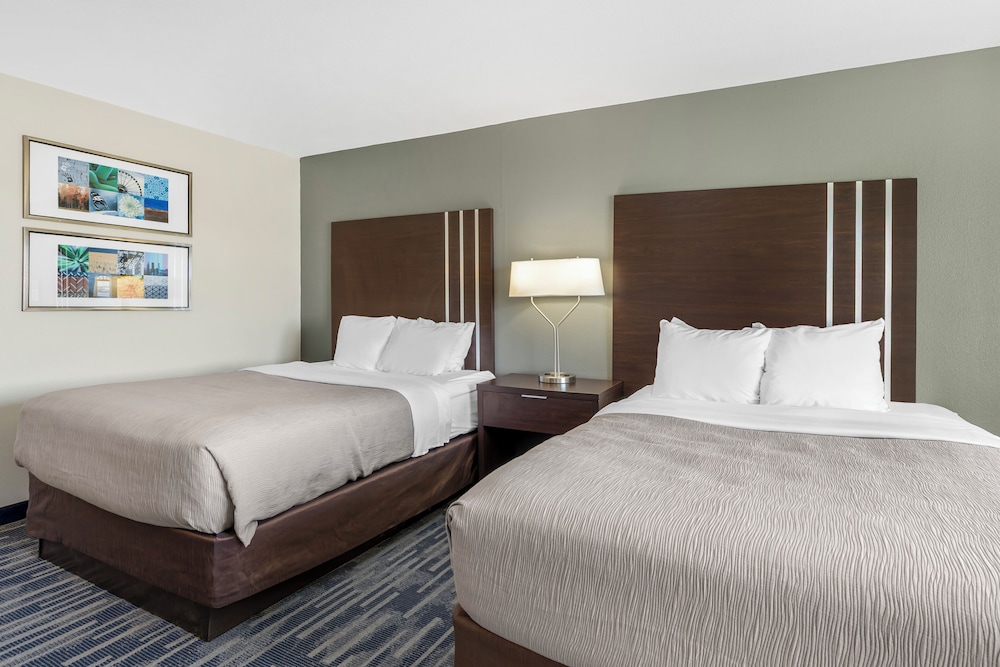 Quality Inn & Suites Keokuk North - photo 7