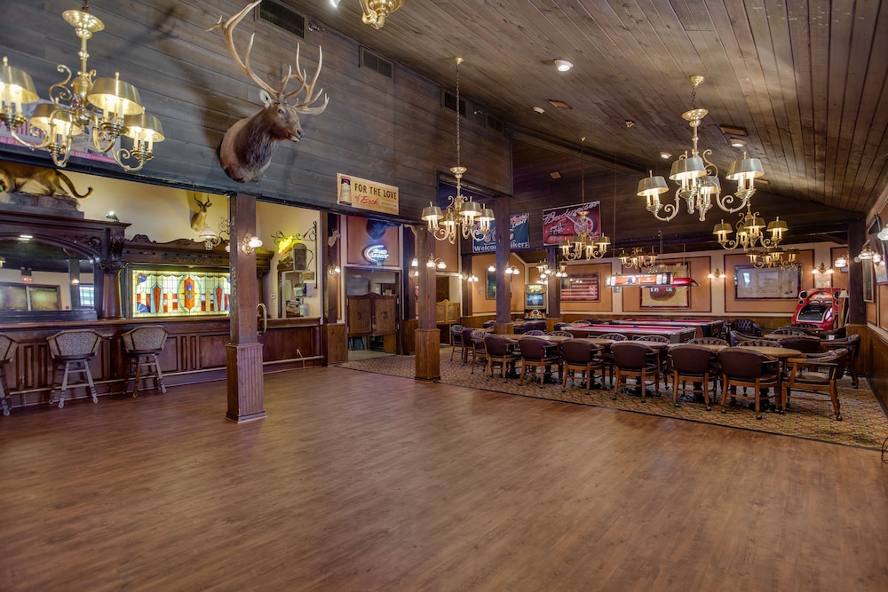 Y O Ranch Hotel - photo 38