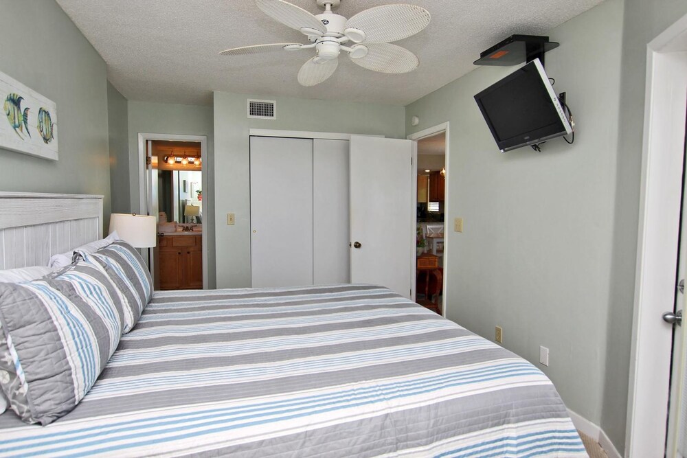 Boardwalk by Youngs Suncoast Gulf Shores - photo 2