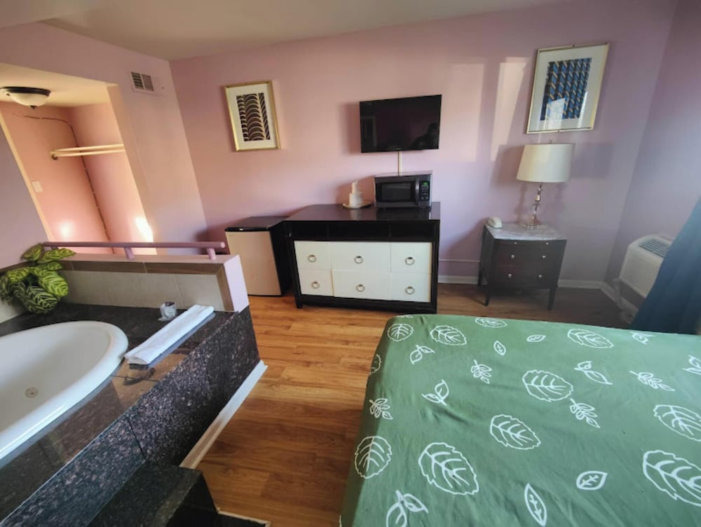 Motel Edgebrook Chicago North Shore by OYO - photo 16