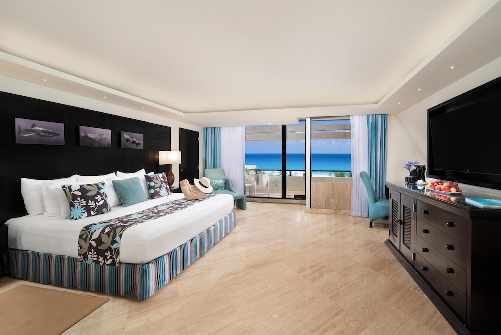 The Pyramid Cancun By Oasis All Inclusive