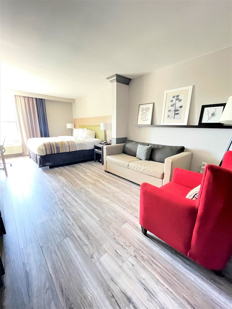 Country Inn & Suites by Radisson Greenville NC - photo 11