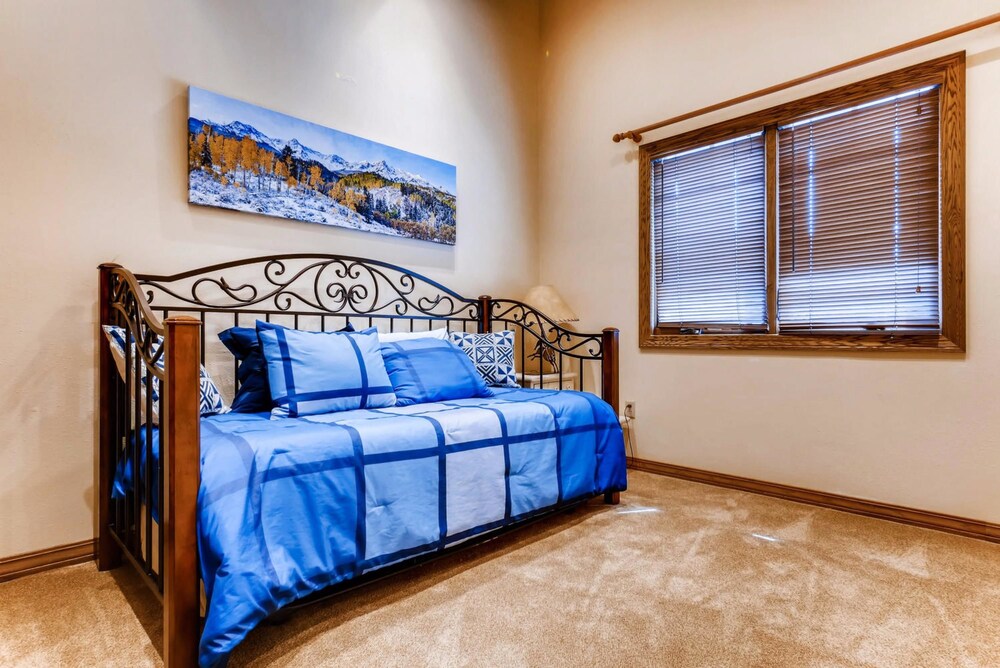 The Phoenix by Steamboat Resorts - photo 17