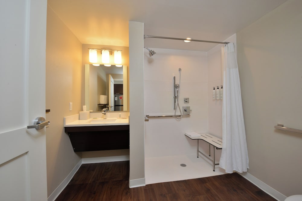 TownePlace Suites by Marriott Raleigh Durham Airport Morrisville - photo 21