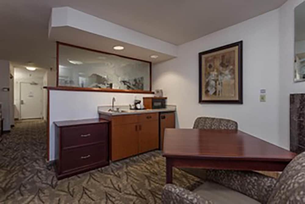 Shilo Inn Suites Hotel Bend - photo 6