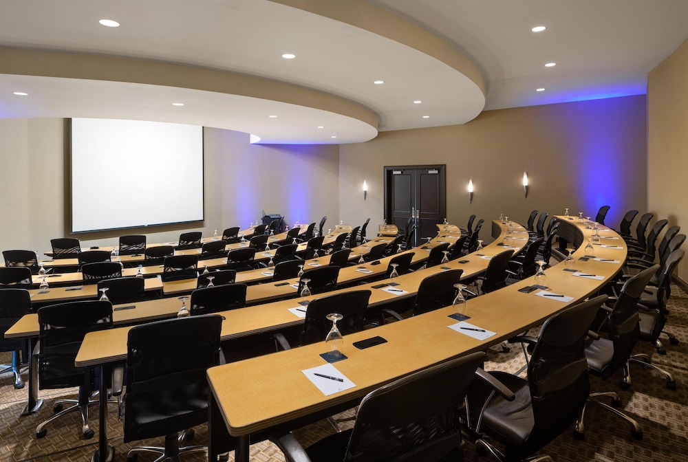 Hilton Orrington Evanston - photo 85