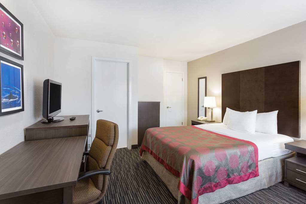 Ramada by Wyndham Monterey - photo 18