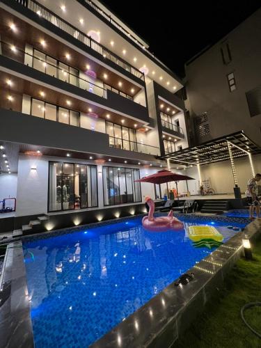 Căn Villa 9 Ngủ Vip Trung tâm Bãi Cháy — 4-Star Luxury Hotel in Ha Long, Vietnam
