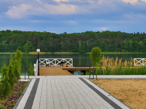 Apartament Szmaragdowy nad jeziorem Juno w Mrągowie — 4-Star Luxury Hotel in Mragowo, Poland