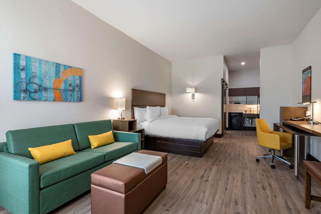 MainStay Suites Colorado Springs East Medical Center Area - photo 15
