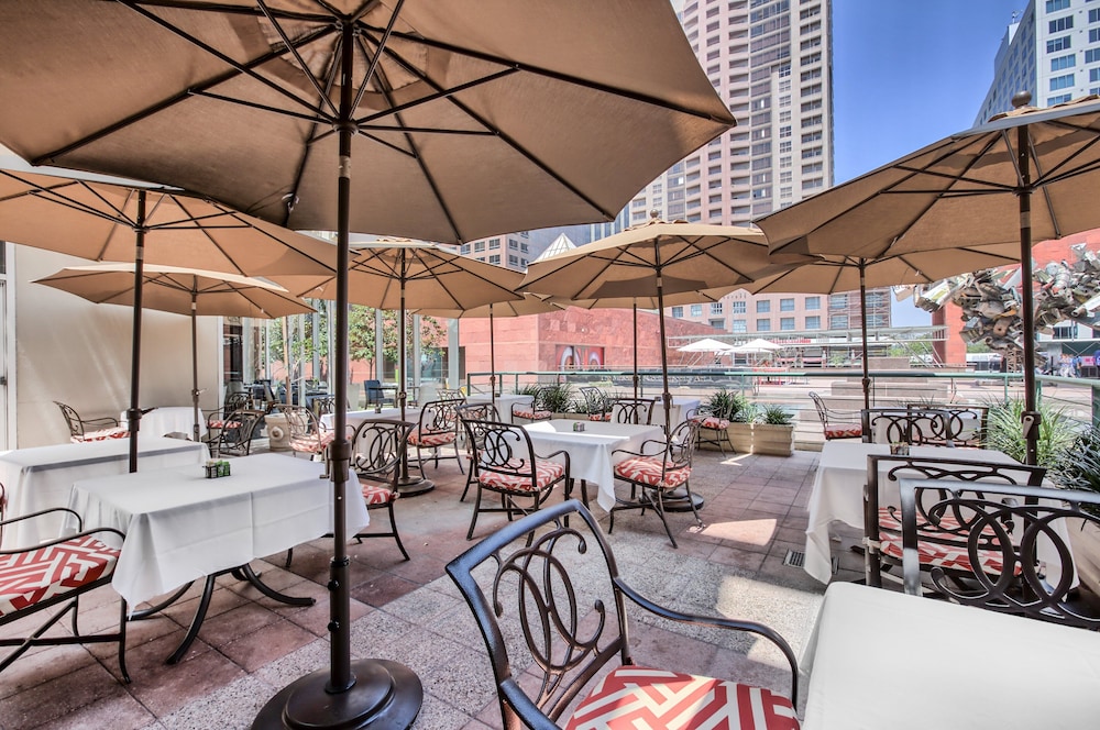 Omni Los Angeles Hotel at California Plaza - photo 64