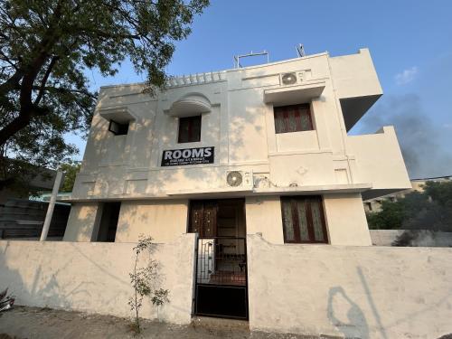 The Kaya Airport Nest pet-friendly hotel Tiruchirappalli