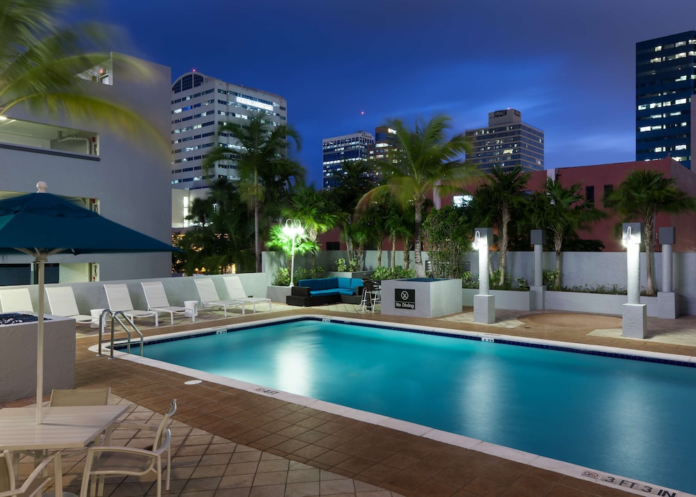 Hampton Inn Fort Lauderdale Downtown Las Olas Area - photo 21