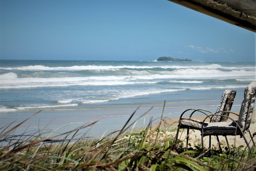 Pacific Palms Motor Inn - carbon neutral hotel in Marcoola