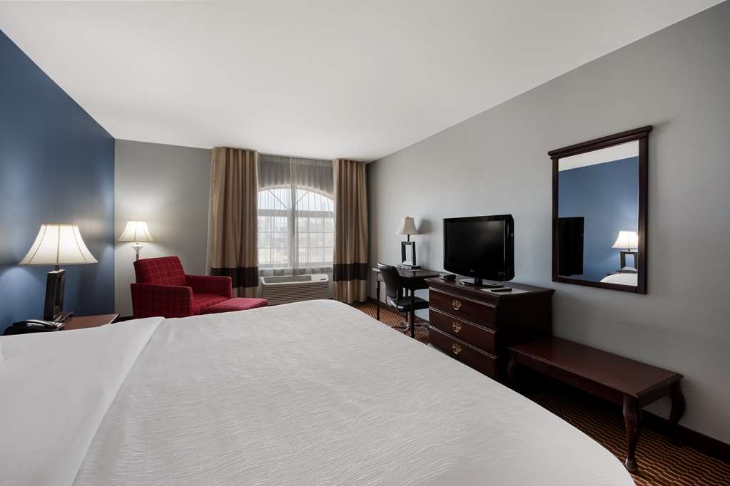 Quality Inn & Suites Oklahoma City North - photo 18