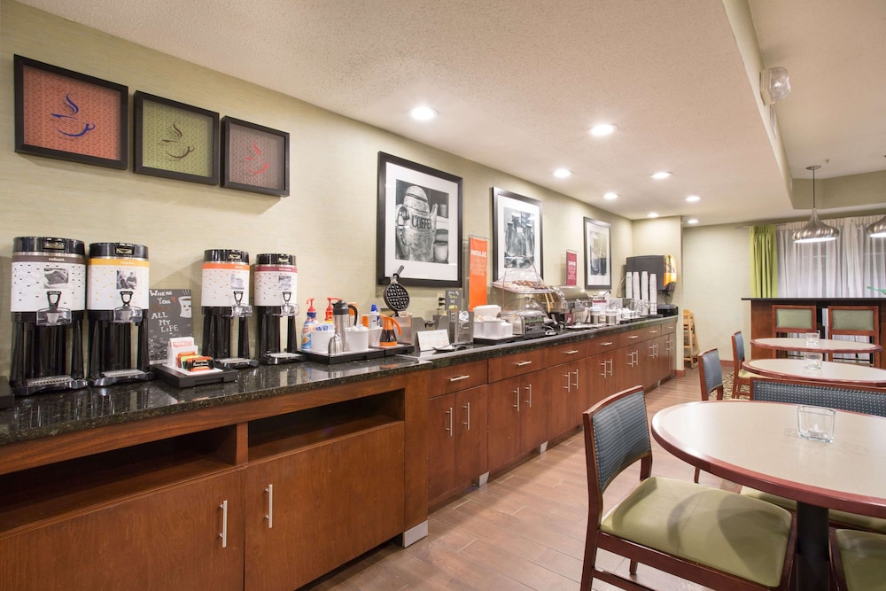 Baymont by Wyndham Thornton - photo 15