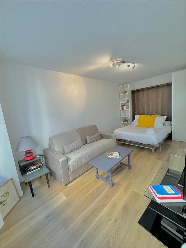 Le Petit Penitent Quartier Dore in Marvejols, France