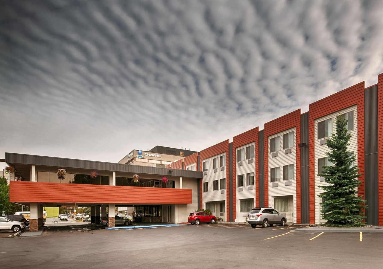 Golden Lion Hotel — hotel in Anchorage