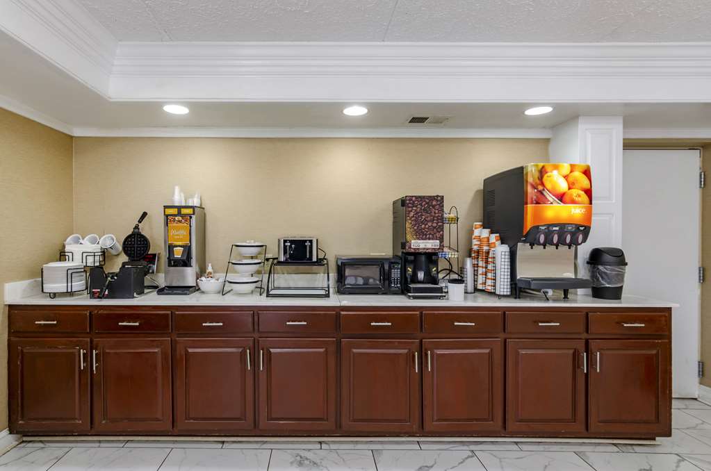 Quality Inn near Martinsville Speedway - photo 27