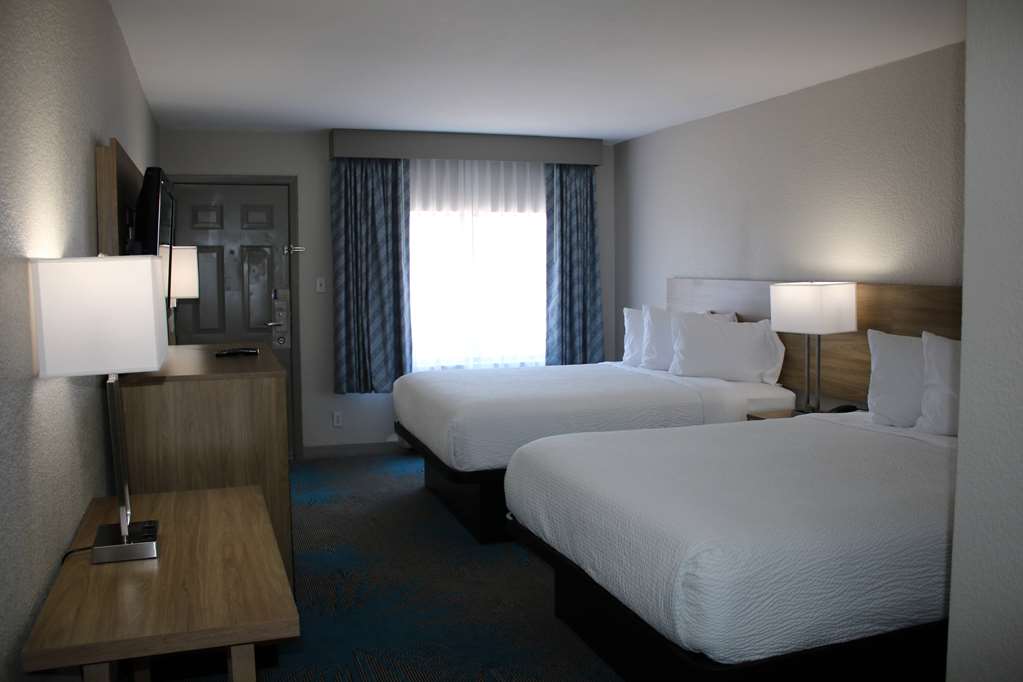 Days Inn by Wyndham Waco University Area - photo 7