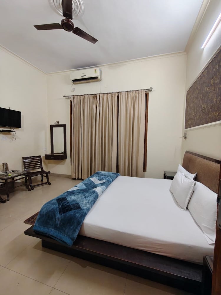 Hotel Downtown Kangra — Kangar — photo 5