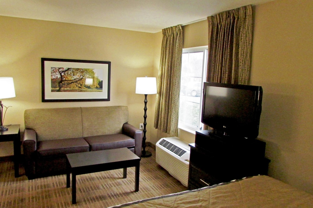 MainStay Suites Washington Dulles Airport - photo 15
