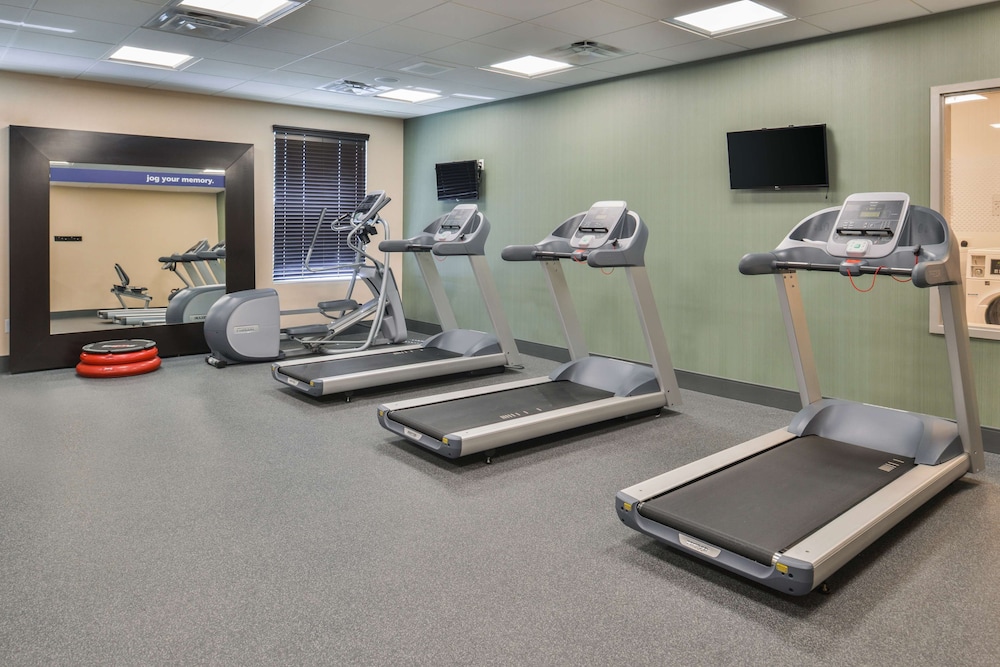 Hampton Inn & Suites Altoona Des Moines - photo 50