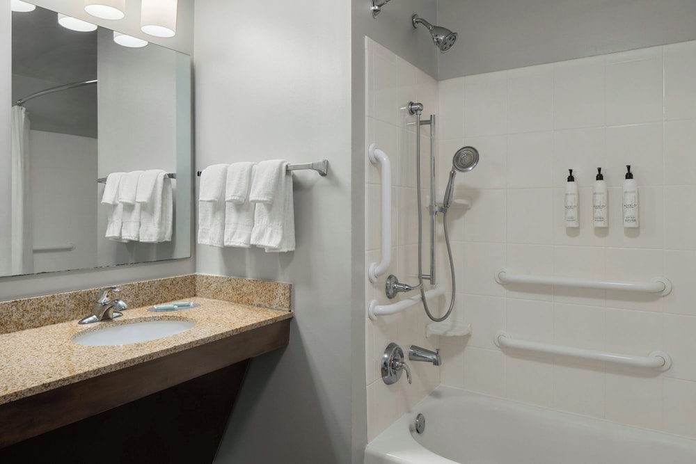 TownePlace Suites by Marriott Florence - photo 18