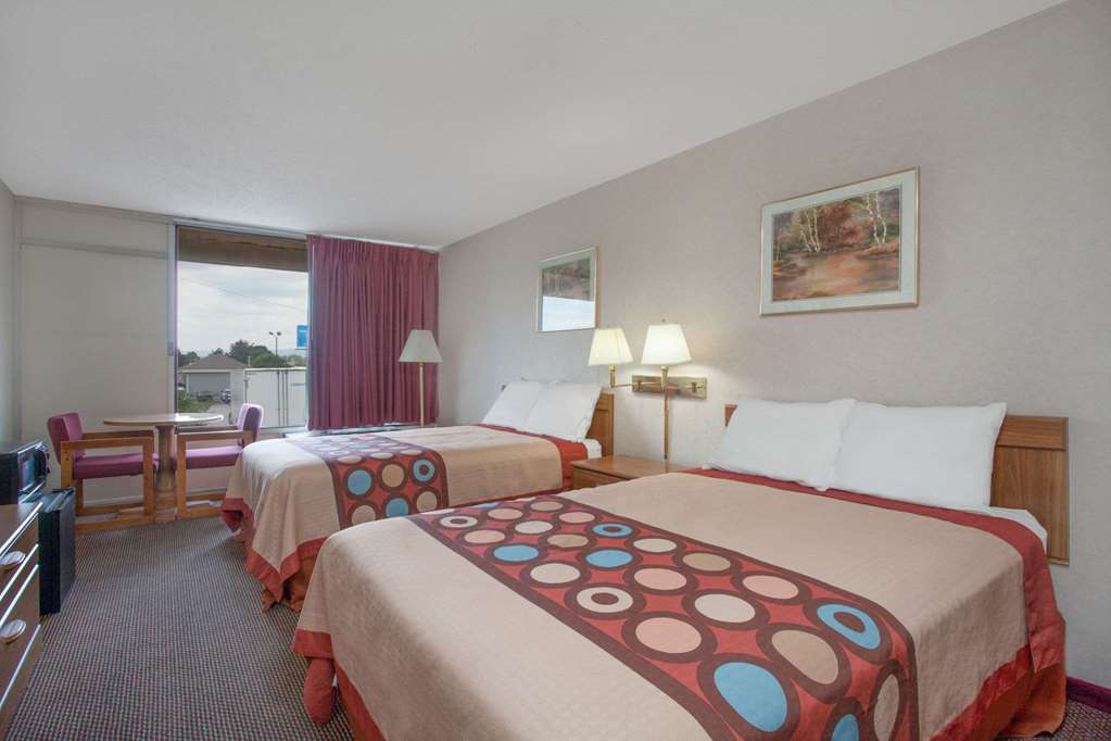 Super 8 by Wyndham Carlisle North - photo 11