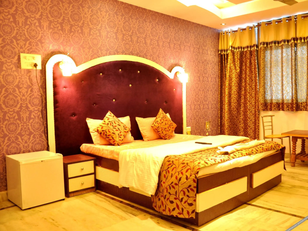 Hotel Akash Continental - carbon neutral hotel in Rishikesh