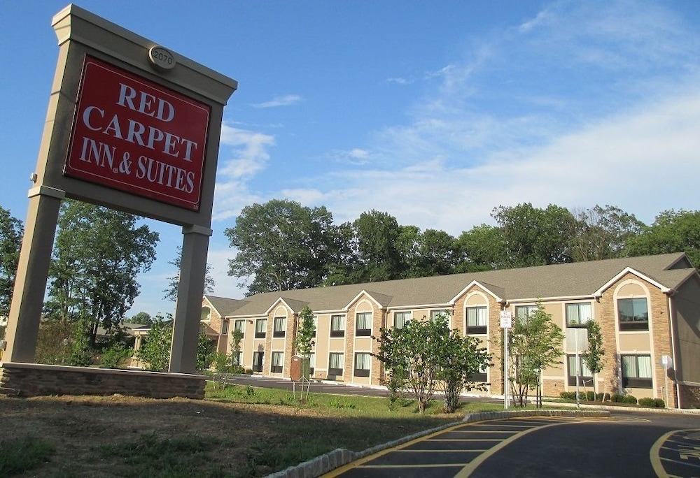 Red Carpet Inn And Suites Monmouth Jtc - photo 36