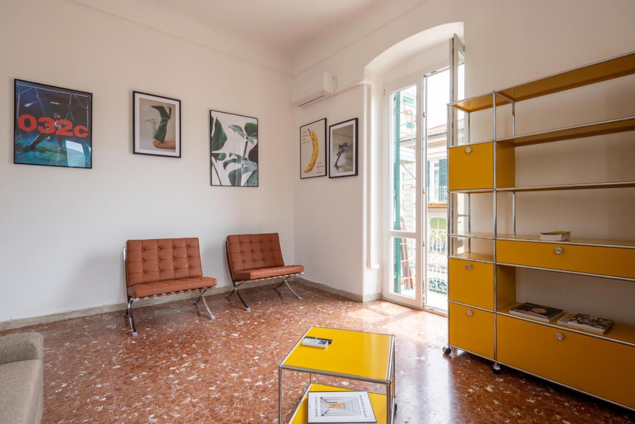 Fancy Apartment Bright with City And Mountain View on An Ancient Staircase 5 Mins To the Station with 2 Balcony with Amazing City View — 4-Star Luxury Hotel in La Spezia, Italy