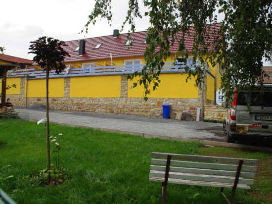 Landhotel Heidekrug pet-friendly hotel Dohma