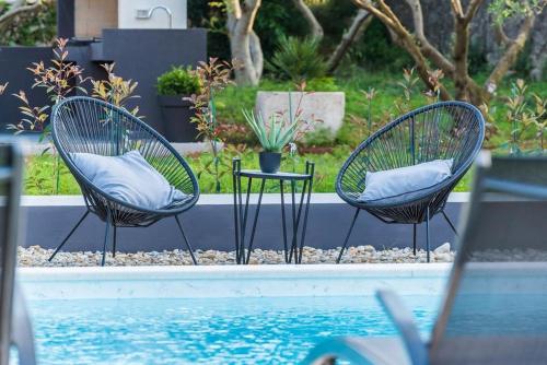 Holiday Home In Zdrelac With Seaview Terrace Air Condition Wifi — 4-Star Luxury Hotel in Pasman, Croatia