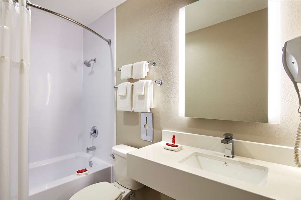 SureStay Hotel by Best Western San Diego Pacific Beach - photo 18