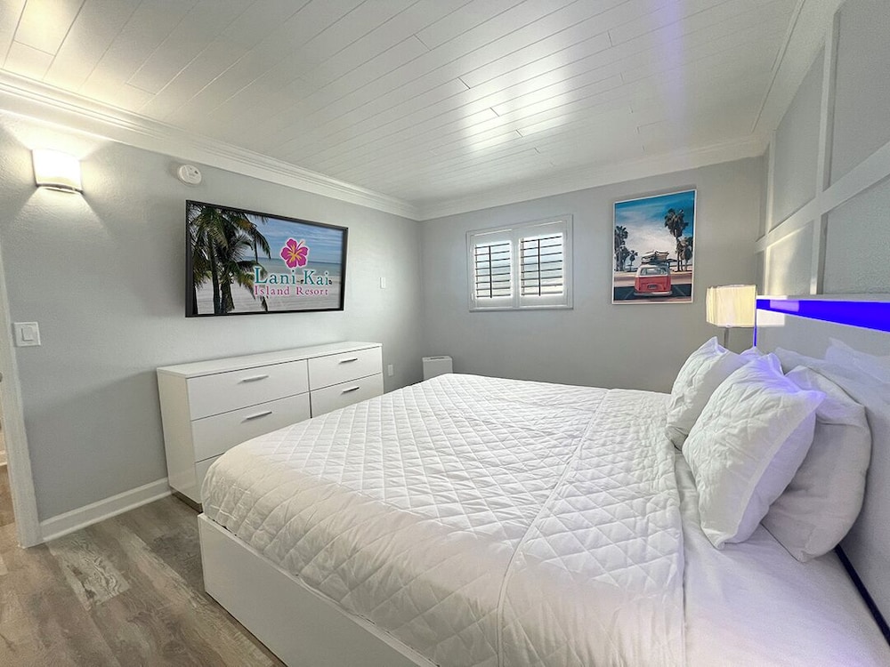 Lani Kai Island Resort - photo 18